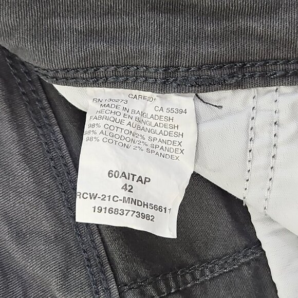 Wrangler Relaxed Fit Cargo Shorts Men's 42 Grey 7 Pockets 9" Inseam Utility EUC - Picture 11 of 13